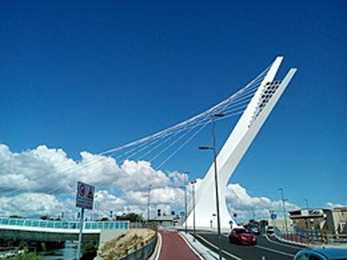 2 Bedrooms Appartement At Pescara 300 M Away From The Beach With Balcony And Wifi ภายนอก รูปภาพ