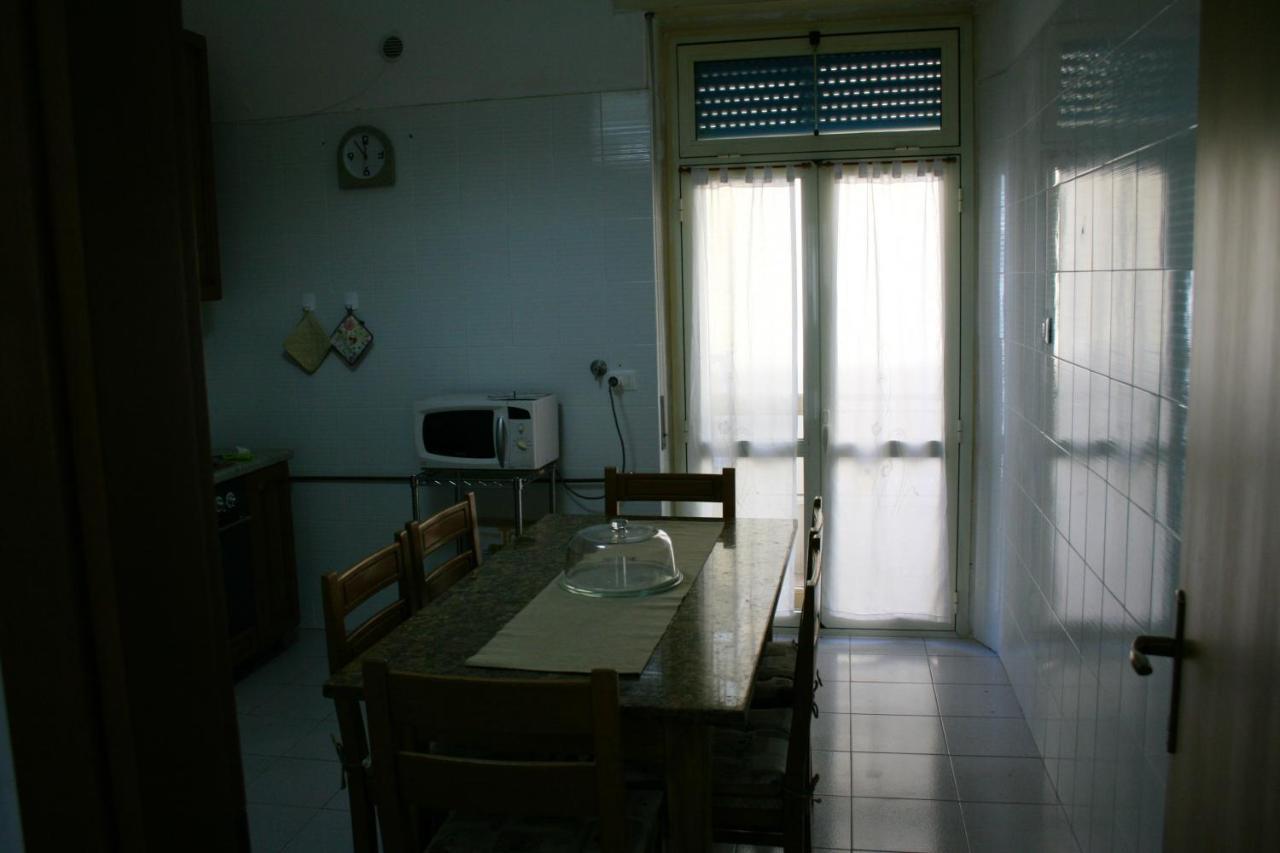 2 Bedrooms Appartement At Pescara 300 M Away From The Beach With Balcony And Wifi ภายนอก รูปภาพ