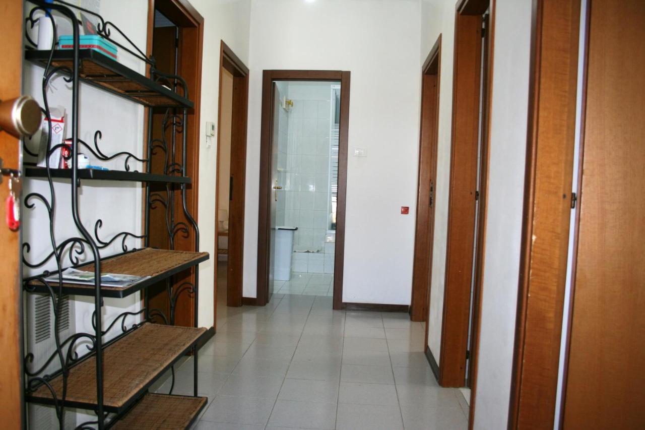 2 Bedrooms Appartement At Pescara 300 M Away From The Beach With Balcony And Wifi ภายนอก รูปภาพ