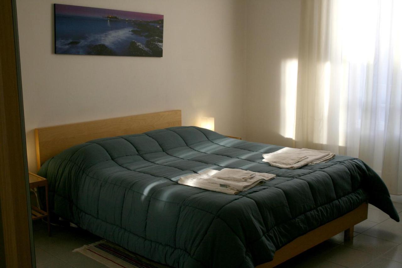 2 Bedrooms Appartement At Pescara 300 M Away From The Beach With Balcony And Wifi ภายนอก รูปภาพ