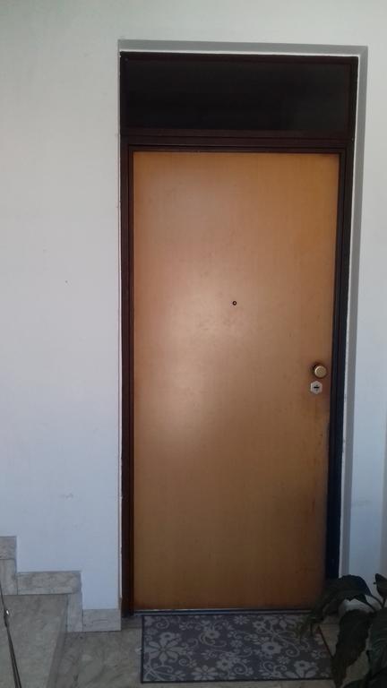 2 Bedrooms Appartement At Pescara 300 M Away From The Beach With Balcony And Wifi ภายนอก รูปภาพ