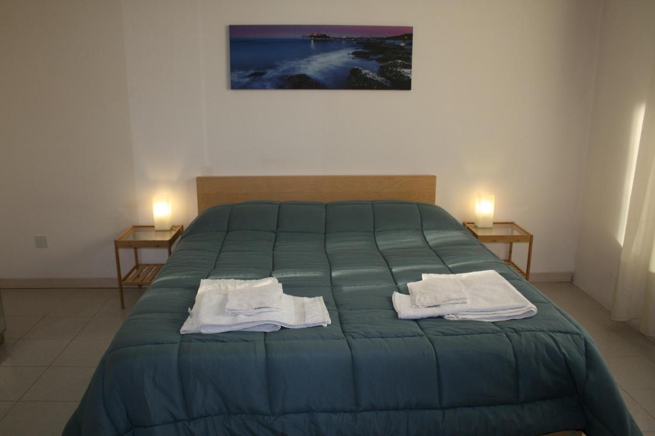 2 Bedrooms Appartement At Pescara 300 M Away From The Beach With Balcony And Wifi ภายนอก รูปภาพ